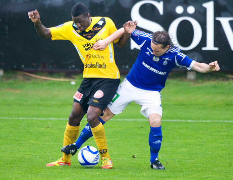 Dominique Kivuvu, Mjällby och Daniel Sliper, Sundsvall