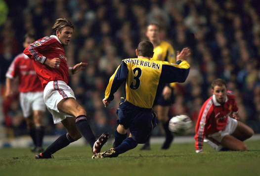 David Beckham, Manchester United fäller Nigel Winterburn,