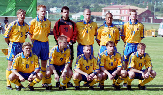 Bakre fr.v. Roland Nilsson, MIchael Svensson, Dime