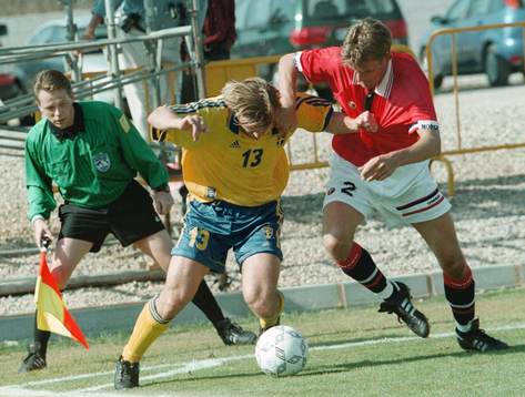 Mattias Jonson, Sverige