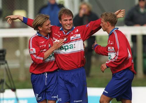 Markus Allbäck, målskytten Markus Johannesson och Erik