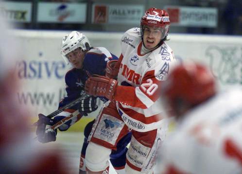 Henrik Zetterberg, Timrå sliter sig från sin bevakare
