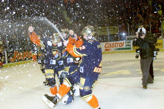 Charles Berglund, Djurgården firar med Champange