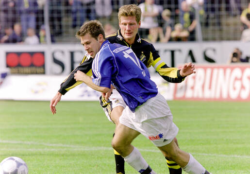 Halmstads Stefan Selakovic mot AIK:s Michael Brundin