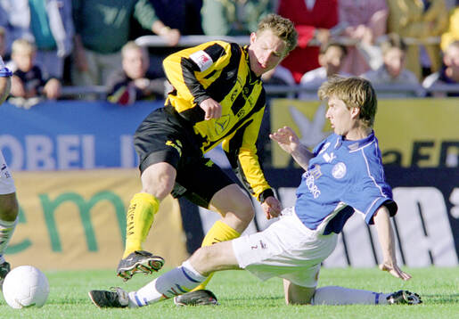 Häckens Kim Källström mot Trelleborgs Johan Lind