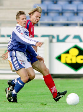 Helsingborgs Björn Johansen (T H) mot Sundsvalls Daniel