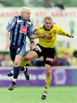 Djurgårdens Patrik Eriksson mot Mjällbys Marcus Ekenberg