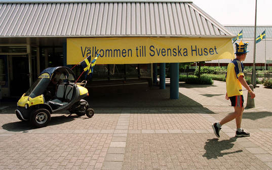 Fotboll, EM, Svenska Huset i Eindhoven