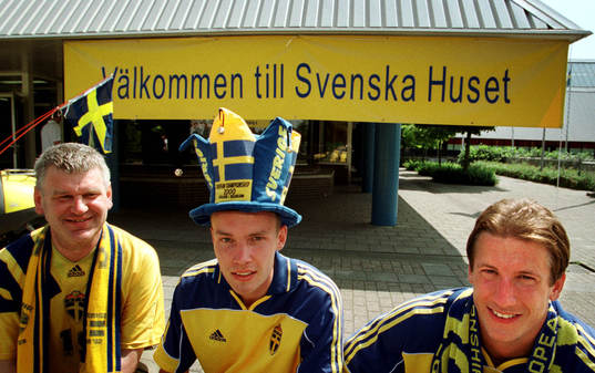 Supporter Sverige Peter Halmén, Niclas Wikman och Tomas