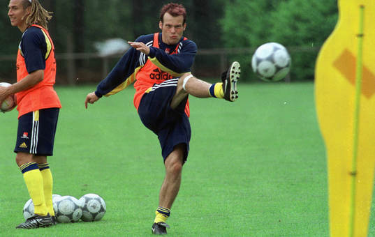Fredrik Ljungberg och Henrik Larsson (Henrik Henke Larsson)