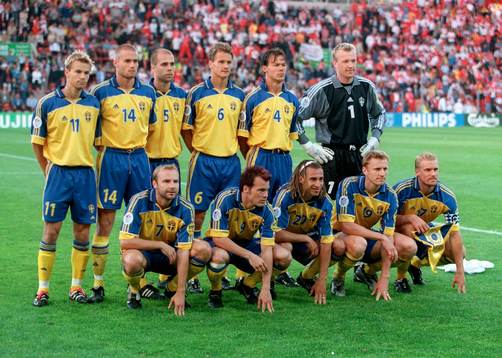 Sverige Övre raden fr. v. Niclas Alexandersson, Olof