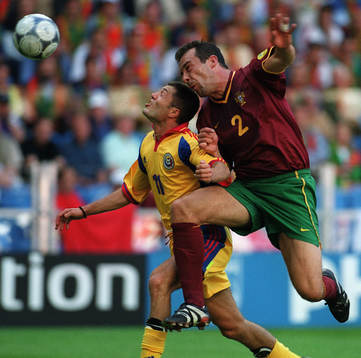 Adrian Ilie, Rumänien och Jorge Costa, Portugal