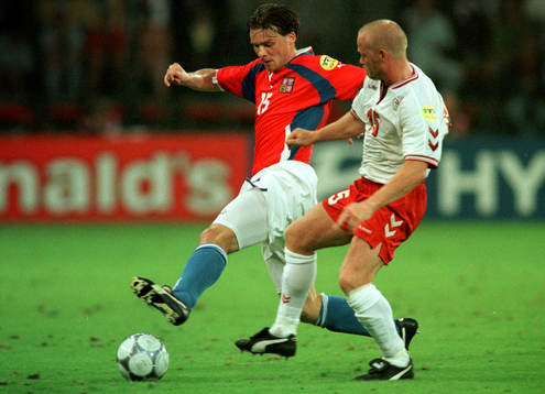 Marek Jankulovski, Tjeckien och Stig Töfting, Danmark