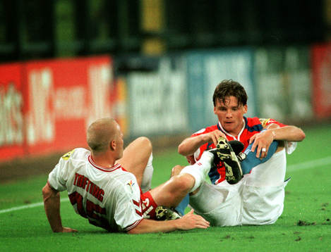 Marek Jankulovski, Tjeckien och Stig Töfting, Danmark