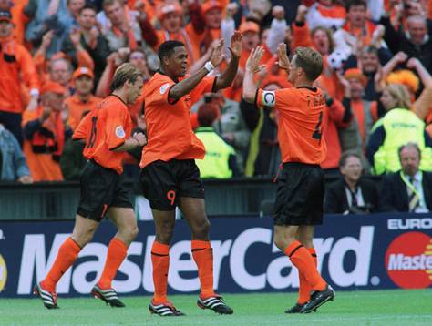 Patrick Kluivert, Holland gratuleras av Frank De Boer
