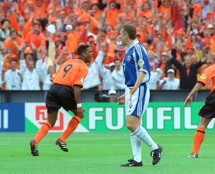 Patrick Kluivert, Holland och Vladimir Jugovic, Jugoslavien