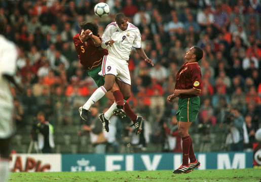 Nicolas Anelka, Frankrike Fernando Couto, Portugal