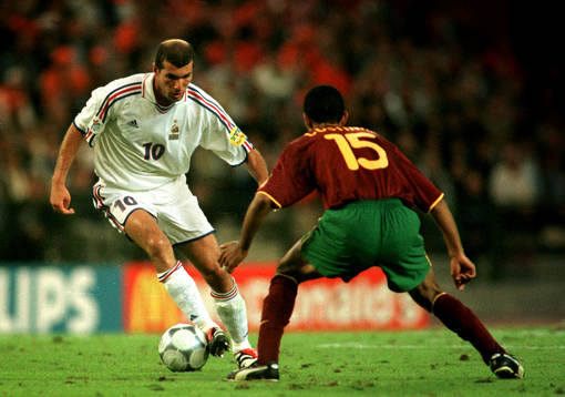 Zinedine Zidane, Frankrike och Francisco Costa Costhina,