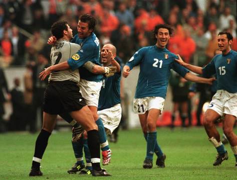 Italien - Holland: Italiens stora hjälte, Francesco Toldo