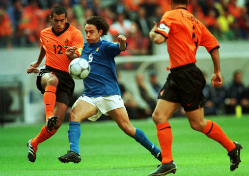 Filippo Inzaghi, Italien och Giovanni Van Bronchkhorst,