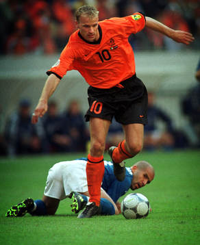 Dennis Bergkamp, Holland och Luigi Di Biagio, Italien