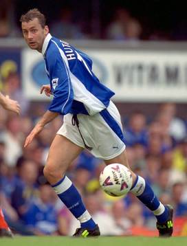 Don Hutchison, Everton