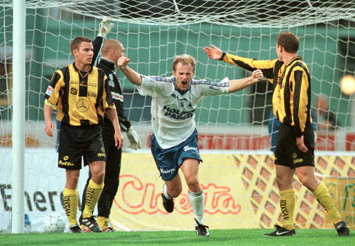 Jonas Wallerstedt, Norrköping (jubel) Häcken deppar (depp)