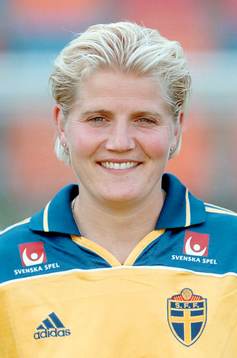 Åsa Lönnqvist, Sverige