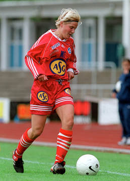 Åsa Lönnqvist, Älvsjö