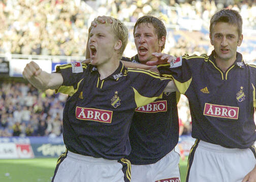 AIK:s Karl Corneliusson jublar