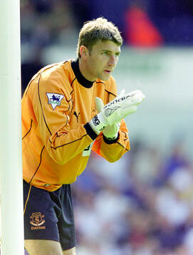 Evertons goalkeeper Paul Gerrard