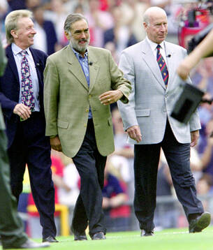 Football, Premier League, England 2000-2001, Manchester