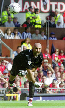Football, Premier League, England 2000-2001, Manchester
