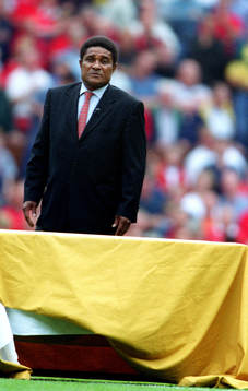 Eusebio, Portugal