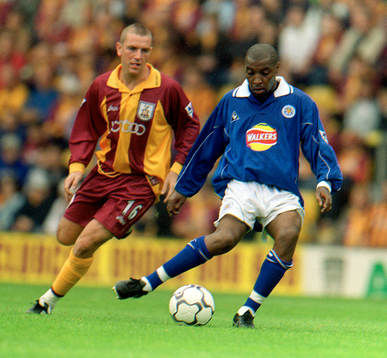 Andy Impey, Leicester och Lee Sharpe, Bradford