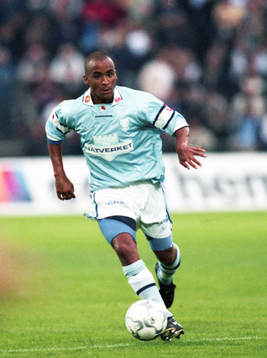Jimmy Tamandi, Malmö FF med bollen