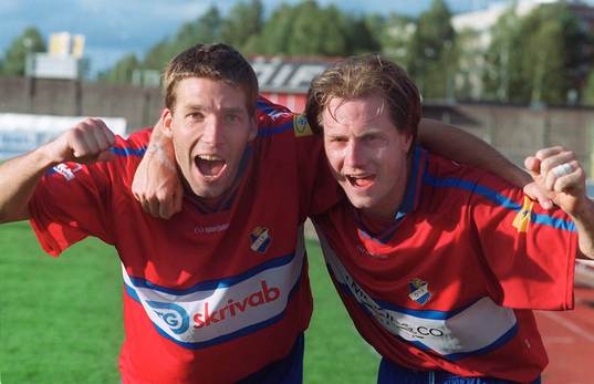 Patrik Isaksson och Stefan Paldan, Öster jubel