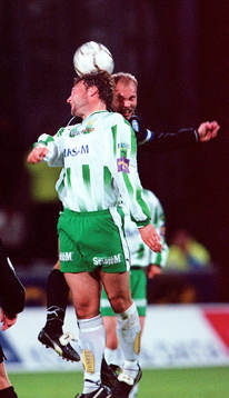 Hammarbys Andreas Bild mot Trelleborgs Tommi Grönlund