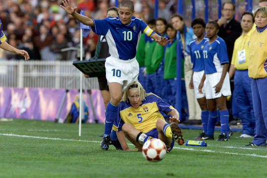 Kristin Bengtsson, Sverige