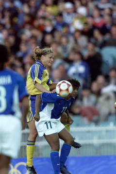 Karolina Westberg, Sverige