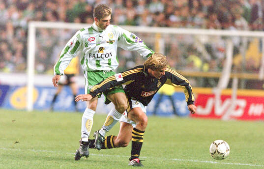 AIK:s Hammarbys Kennedy Bakircioglu mot AIK:s Daniel