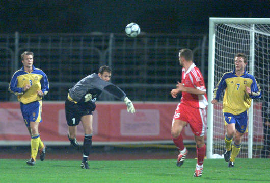 Andreas Isaksson, Sverige