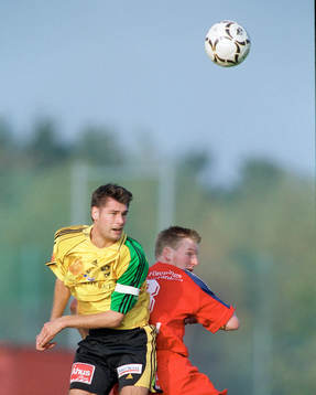 Henrik Edfors, Hässleholm vinner en nickduell