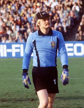 Fotboll, Ronnie Hellström, Sverige