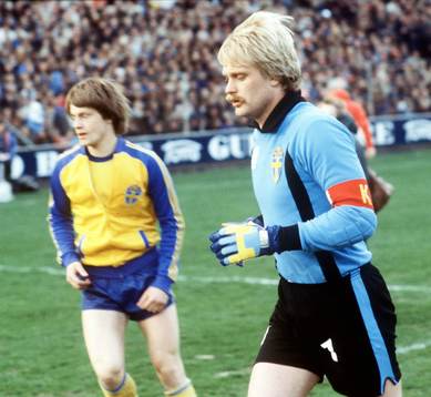 Fotboll, Ronnie Hellström, Sverige
