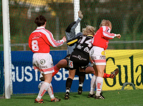 Anna Sjöström, Umeå gör 0-1