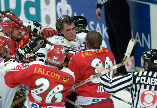 Jonas Johnsson, Frölunda (Slagsmål)