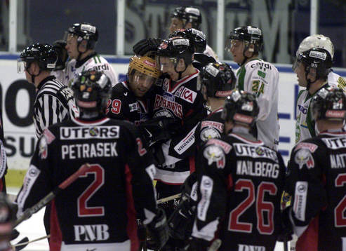 Elitserien, Malmö - Björklöven: Kim Staal, Malmö jubel