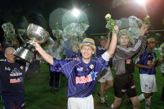 Fredrik Andersson, lagkapten, Halmstad. (Jubel, von Rosens