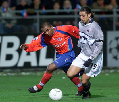 Alvaro Santos, Helsingborg och Eric Rabesandratana, Paris